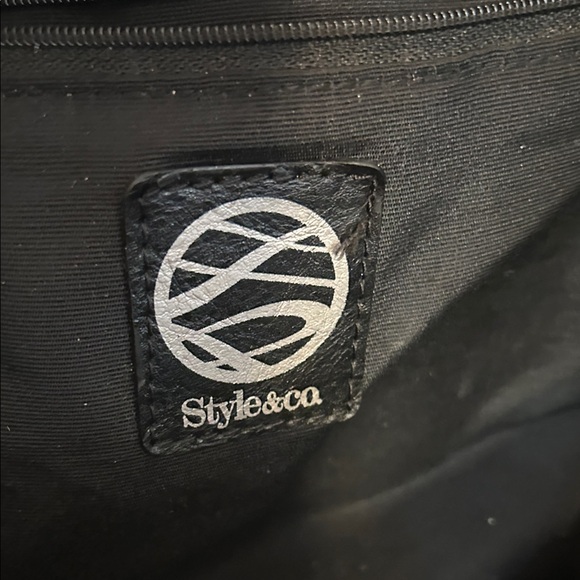 Style & Co. Sleek Black Shoulder Bag - Picture 2 of 7